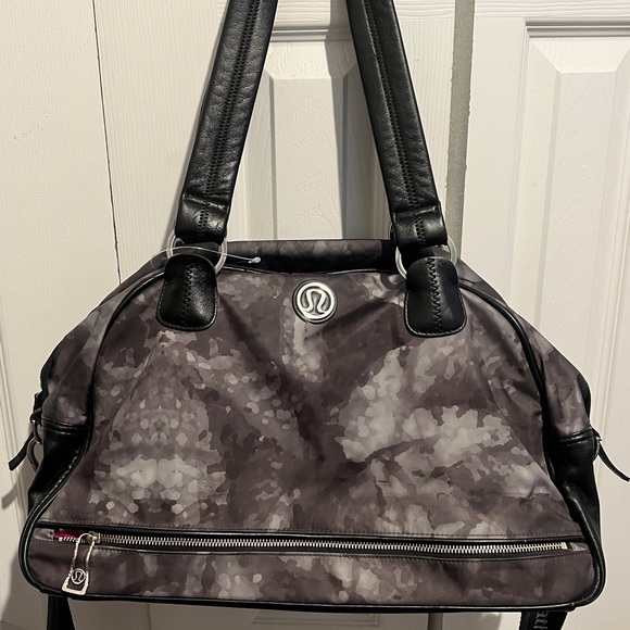 lululemon athletica Bags Lululemon Duffle Poshmark